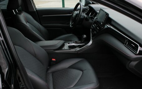 Toyota Camry, 2021 год, 4 150 000 рублей, 14 фотография