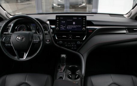 Toyota Camry, 2021 год, 4 150 000 рублей, 15 фотография