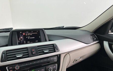 BMW 3 серия, 2016 год, 2 290 000 рублей, 16 фотография