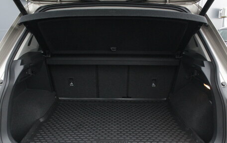 Volkswagen Tiguan II, 2019 год, 2 445 000 рублей, 25 фотография