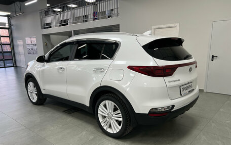 KIA Sportage IV рестайлинг, 2021 год, 2 370 000 рублей, 4 фотография