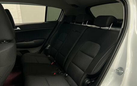 KIA Sportage IV рестайлинг, 2021 год, 2 370 000 рублей, 19 фотография