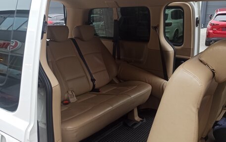 Hyundai H-1 II рестайлинг, 2019 год, 2 690 000 рублей, 7 фотография