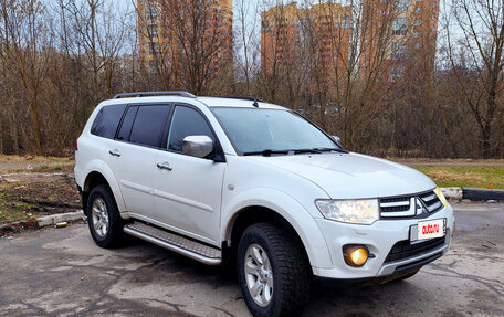 Mitsubishi Pajero Sport II рестайлинг, 2014 год, 2 180 000 рублей, 3 фотография
