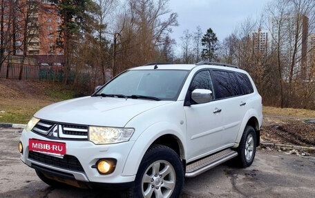 Mitsubishi Pajero Sport II рестайлинг, 2014 год, 2 180 000 рублей, 2 фотография