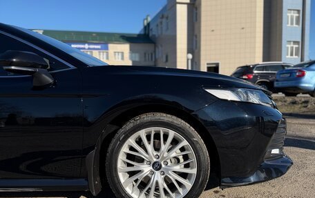 Toyota Camry, 2019 год, 2 860 000 рублей, 7 фотография