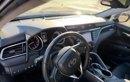 Toyota Camry, 2019 год, 2 860 000 рублей, 15 фотография