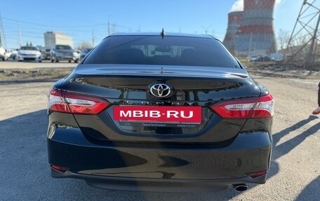 Toyota Camry, 2019 год, 2 860 000 рублей, 6 фотография
