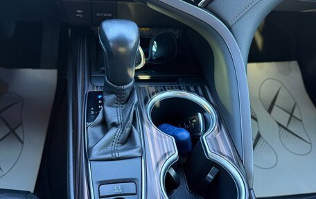 Toyota Camry, 2019 год, 2 860 000 рублей, 20 фотография