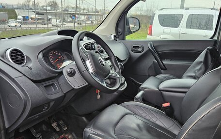 Renault Kangoo II рестайлинг, 2014 год, 849 900 рублей, 6 фотография