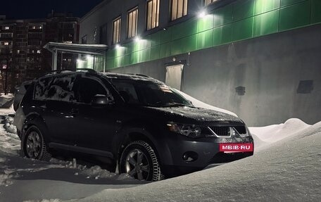 Mitsubishi Outlander III рестайлинг 3, 2007 год, 950 000 рублей, 8 фотография