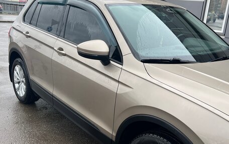 Volkswagen Tiguan II, 2020 год, 2 450 000 рублей, 3 фотография