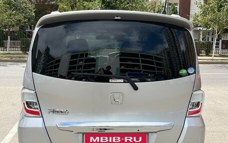 Honda Freed I, 2012 год, 1 100 000 рублей, 3 фотография