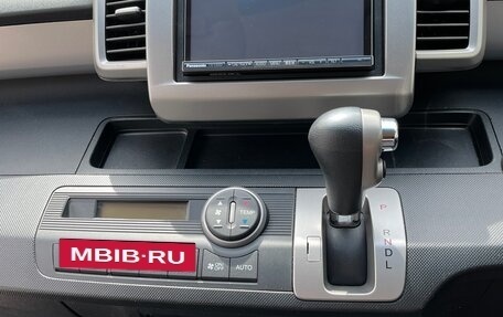 Honda Freed I, 2012 год, 1 100 000 рублей, 24 фотография