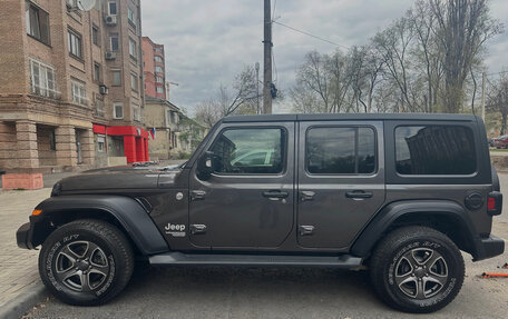 Jeep Wrangler, 2018 год, 4 250 000 рублей, 3 фотография