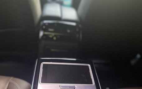 Audi A8, 2018 год, 5 900 000 рублей, 6 фотография