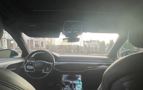 Audi A8, 2018 год, 5 900 000 рублей, 9 фотография