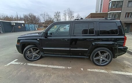Jeep Liberty (Patriot), 2010 год, 1 200 000 рублей, 16 фотография