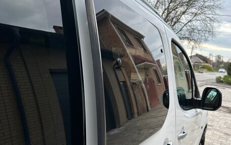 Peugeot Partner II рестайлинг 2, 2008 год, 650 000 рублей, 26 фотография