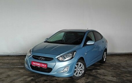 Hyundai Solaris II рестайлинг, 2013 год, 770 000 рублей, 1 фотография