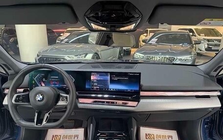 BMW 5 серия, 2024 год, 7 450 000 рублей, 11 фотография