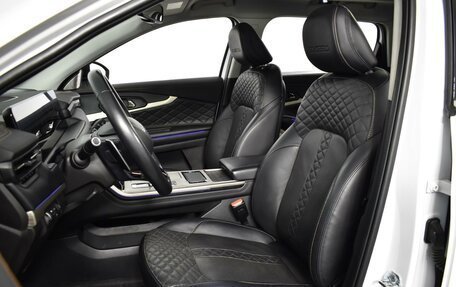 CheryExeed TXL, 2022 год, 2 299 900 рублей, 10 фотография