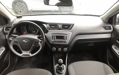 KIA Rio III рестайлинг, 2016 год, 749 000 рублей, 10 фотография