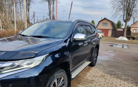 Mitsubishi Pajero Sport III рестайлинг, 2017 год, 3 399 рублей, 2 фотография