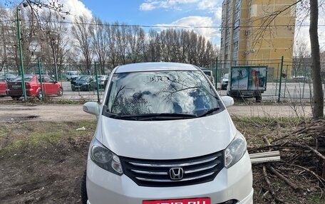 Honda Freed I, 2010 год, 970 000 рублей, 6 фотография