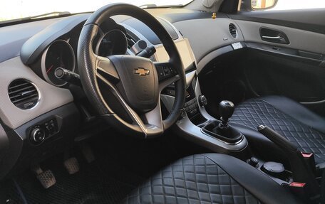 Chevrolet Cruze II, 2013 год, 740 000 рублей, 8 фотография