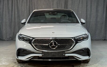 Mercedes-Benz E-Класс, 2026 год, 9 790 000 рублей, 2 фотография