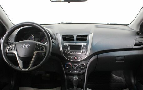 Hyundai Solaris II рестайлинг, 2014 год, 1 050 000 рублей, 11 фотография