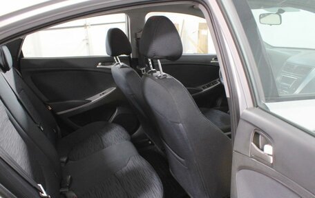 Hyundai Solaris II рестайлинг, 2014 год, 1 050 000 рублей, 17 фотография