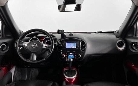 Nissan Juke II, 2011 год, 990 000 рублей, 14 фотография