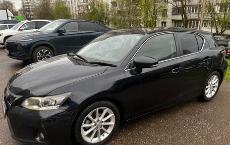 Lexus CT I рестайлинг, 2012 год, 1 300 000 рублей, 13 фотография