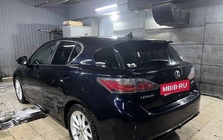 Lexus CT I рестайлинг, 2012 год, 1 300 000 рублей, 3 фотография