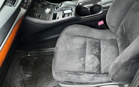 Lexus CT I рестайлинг, 2012 год, 1 300 000 рублей, 25 фотография