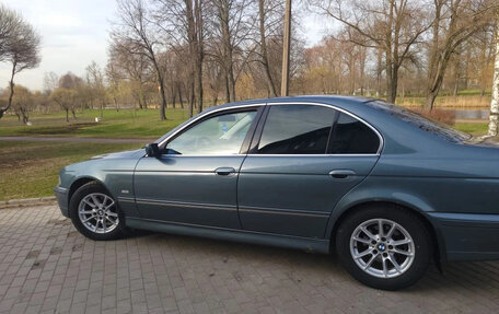 BMW 5 серия, 2003 год, 1 300 000 рублей, 5 фотография