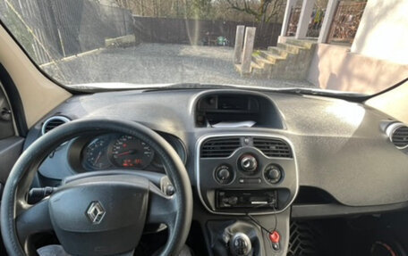 Renault Kangoo II рестайлинг, 2014 год, 580 000 рублей, 6 фотография