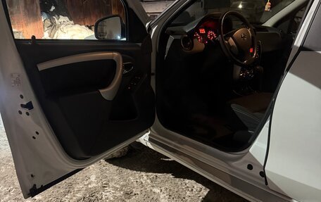 Nissan Terrano III, 2015 год, 930 000 рублей, 19 фотография