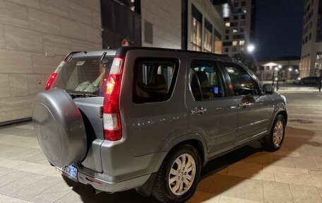 Honda CR-V II рестайлинг, 2006 год, 585 000 рублей, 2 фотография