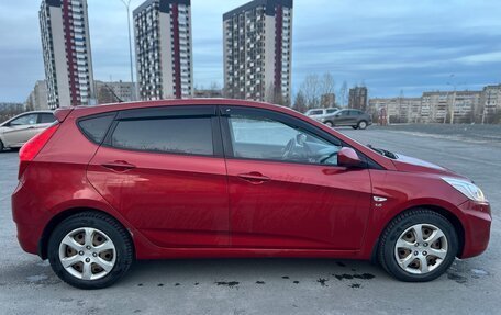 Hyundai Solaris II рестайлинг, 2013 год, 700 000 рублей, 7 фотография