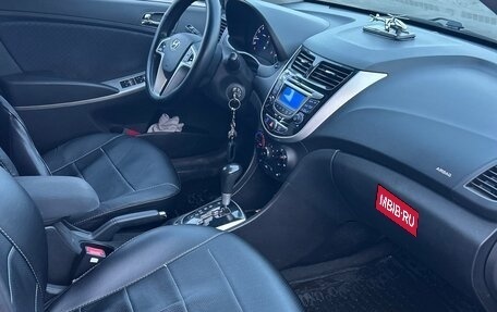 Hyundai Solaris II рестайлинг, 2013 год, 700 000 рублей, 8 фотография