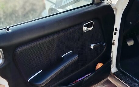 Mercedes-Benz W123, 1985 год, 1 100 000 рублей, 4 фотография