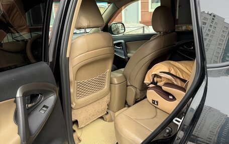 Toyota RAV4, 2010 год, 1 499 999 рублей, 10 фотография