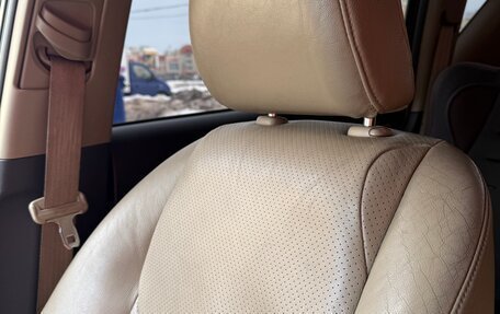 Toyota RAV4, 2010 год, 1 499 999 рублей, 20 фотография