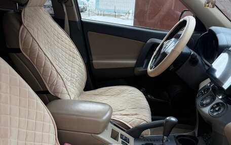 Toyota RAV4, 2010 год, 1 499 999 рублей, 24 фотография