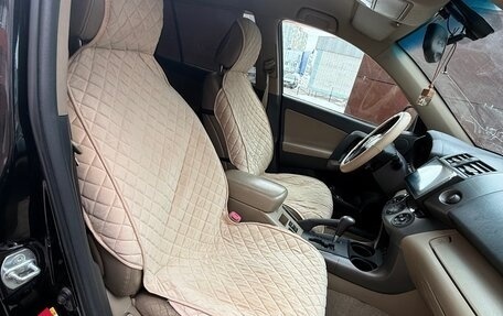Toyota RAV4, 2010 год, 1 499 999 рублей, 25 фотография