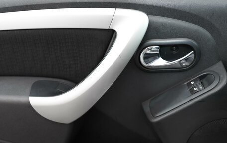 Nissan Terrano III, 2014 год, 990 000 рублей, 7 фотография