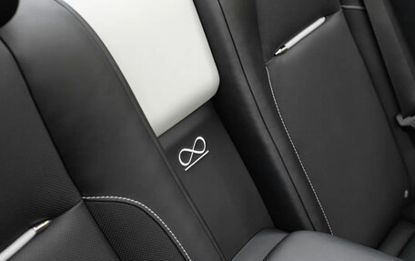 Rolls-Royce Dawn, 2019 год, 37 500 000 рублей, 17 фотография